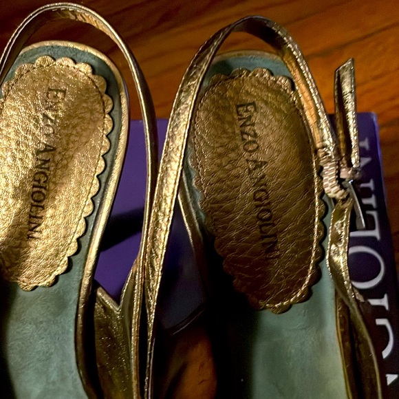 Vintage Enzo Angiolini Shoes for Women jade and gold slingbacks - Picture 4 of 10